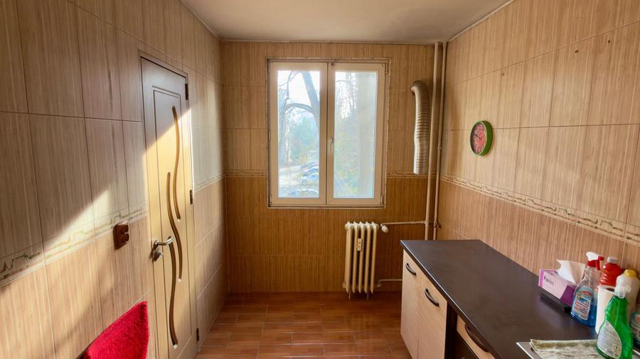 Apartament 3 camere Decomandat,Vedere mixta ,6 min Metrou Romancierilor VIDEO