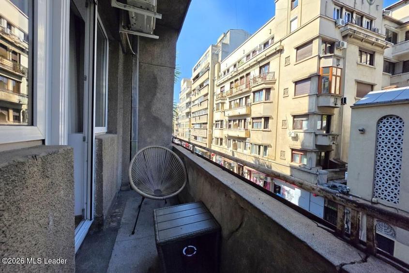 Piata Romana, 4 camere 138 MP total, Etaj 2/9, renovat - utilat, liber - 10