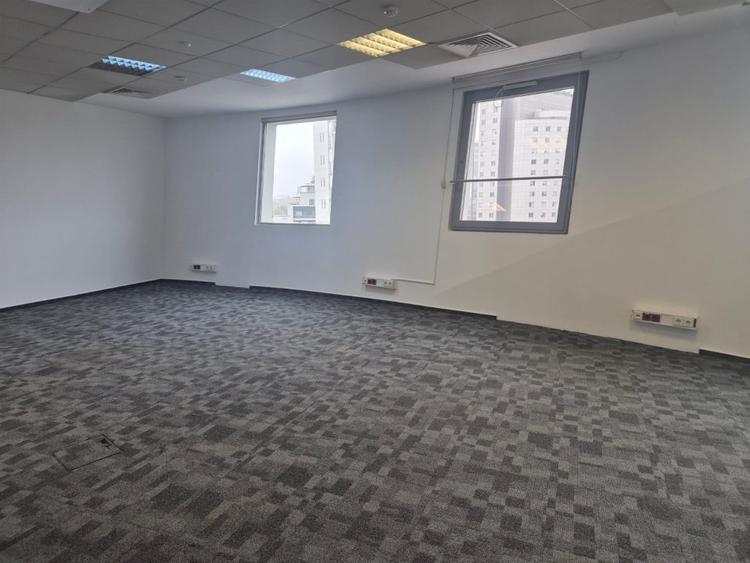Cascade Offices – Birouri de inchiriat Piata Victoriei, Buzesti