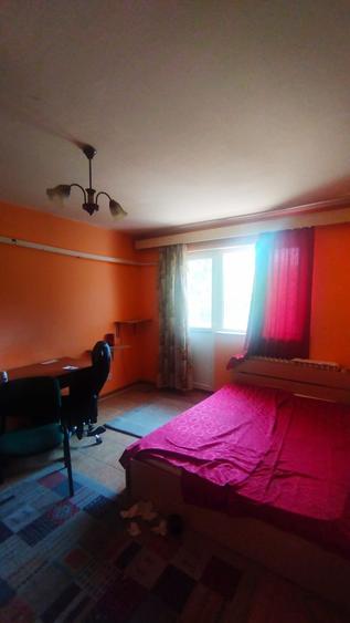 Vânzare apartament 2 camere – Drumul Taberei, Str. Brașov Piața Moghioroș