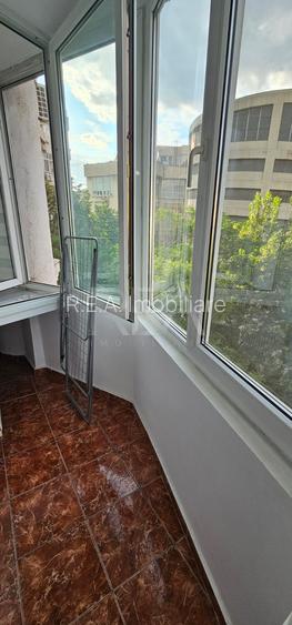 2 camere decomandat | Unirii | Bloc 1994 | 56,43 mp utili |