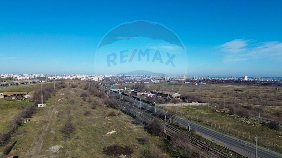 Teren industrial de vanzare, zona Poarta 7, Constanta