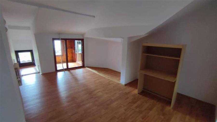 Casa P+E+ M teren 235 mp, pretabila - clinica, birouri, locuinta - Brazda lui No