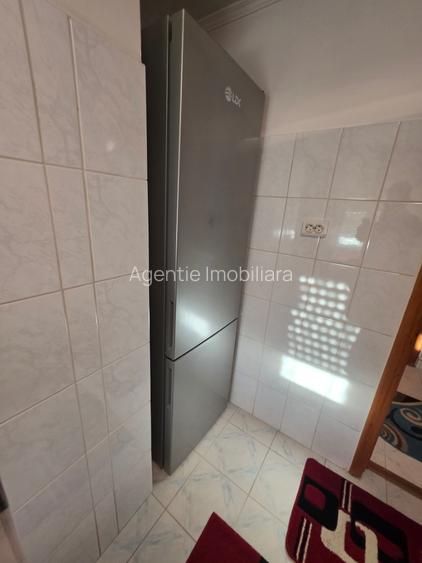 2 camere decomandat Comtract anaf loc parcare - 10