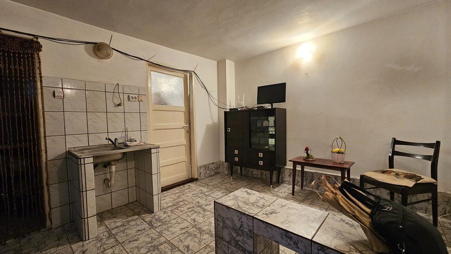 ULTRACENTRAL–Casă tip duplex -Ideal locuință sau investiție