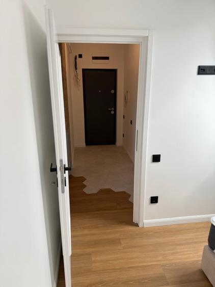 Apartament 2 camere, bloc nou 2024, curte privată și mansardă depozitare-mobilat