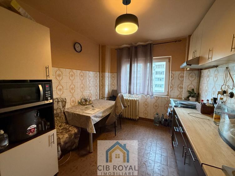 Vanzare apartament 4 camere Calea Mosilor