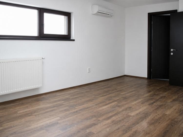Vilă 5 Camere cu Curte Proprie | Pipera | Ideală Birou sau Locuință