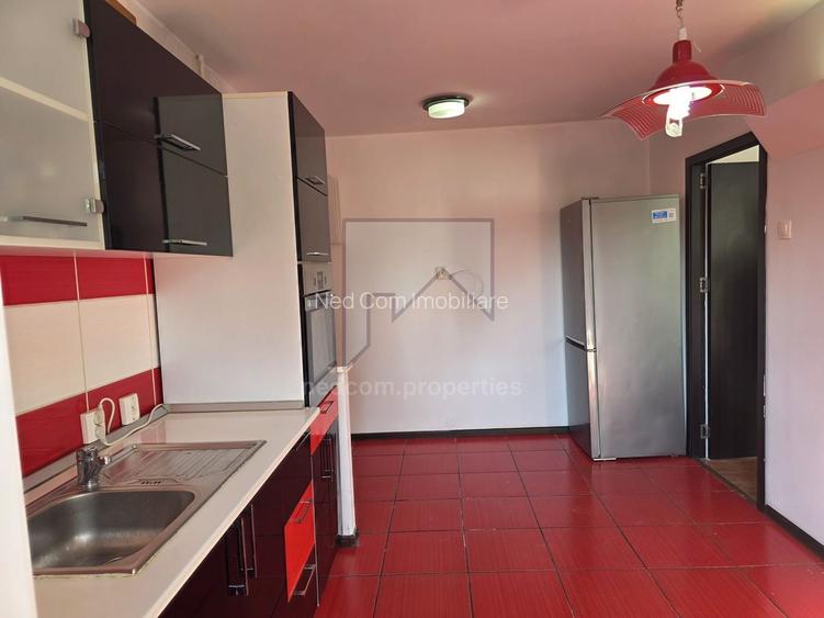 Vanzare apartament 3 camere - Berceni - str. Covasna - 15
