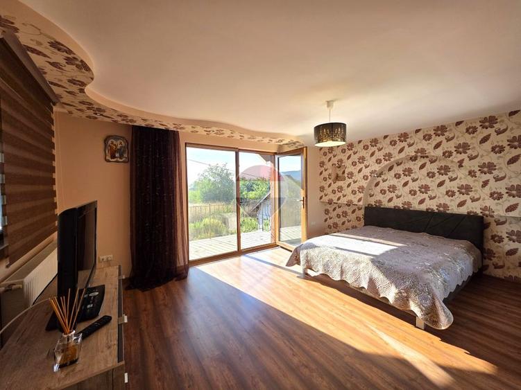 Vilă de vânzare Cândești, Buzău | panouri solare 950 mp teren