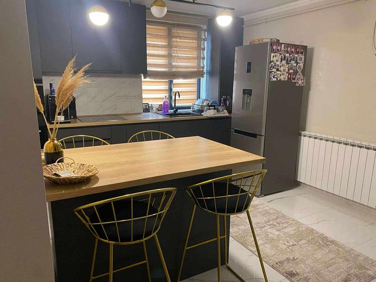 Apartament 3 camere 72mp Spital mobilat utilat 120.000eur neg
