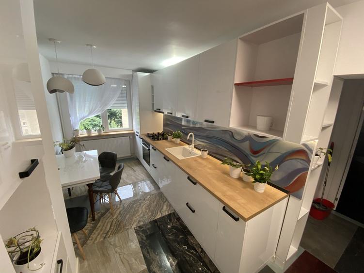 Apartament 3 camere lux langa Prefectura