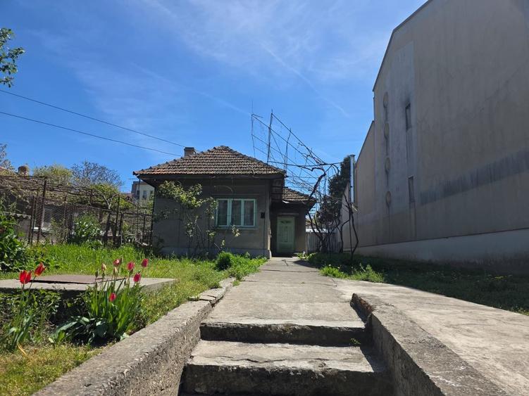 Casă demolabila+teren 782 mp | Zona Stadion |str. Pictor N. Grigorescu