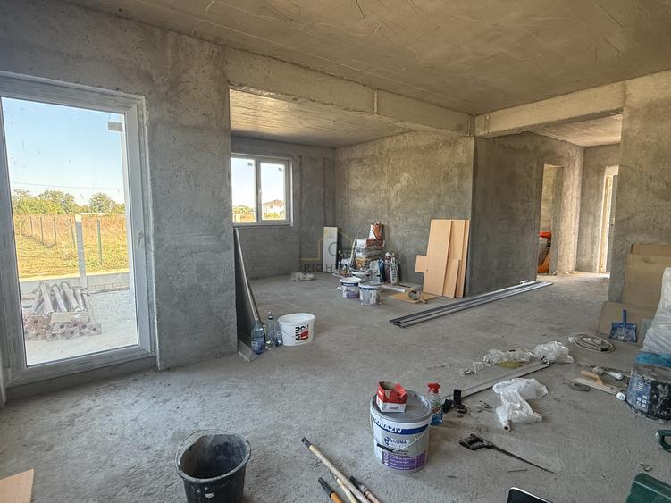 Casa P+M+Pod, 5 camere, Pompa de caldura, Ciorogarla! Comision 0%!