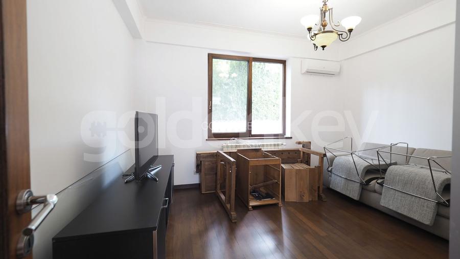 Vilă individuala superba cu 7 camere si piscina exterioara - 12