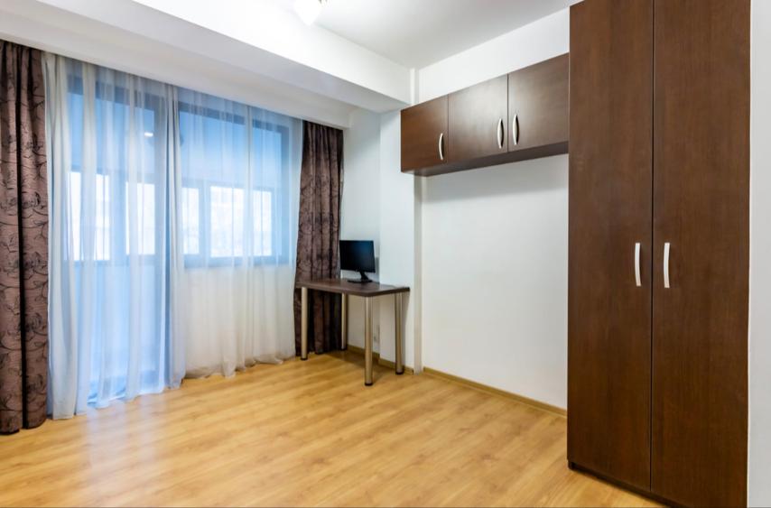 Apartament 3 camere de inchiriat Berceni loc de parcare