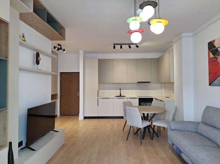 Apartament 2 camere Eroilor, Floresti
