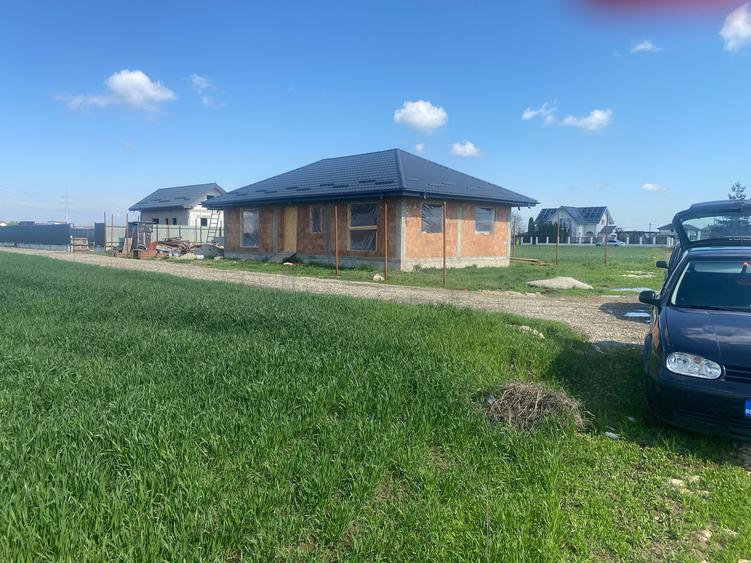 Sabareni - Certificat de Urbanism - 5808mp teren pentru investitie !!