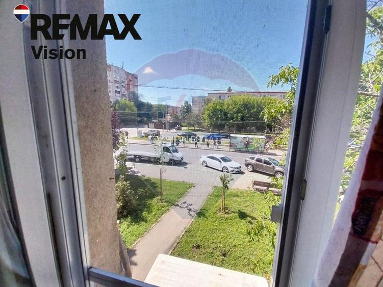 Apartament 2 camere decomandat, etaj 1, Calea Bucuresti-Institut - 12