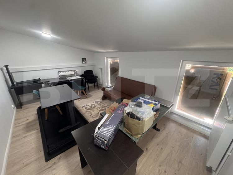 Spațiu birouri P+1 | 70 mp utili | 2 băi | | Parcare | Str. Râului