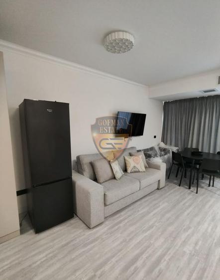 Studio Mamaia Nord White Titanic 43mp et 2/8 balcon vedere la mare mobilat