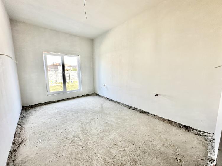 Duplex 3 camere, 80 mp + teren 309 mp | Mosnita zona noul Lidl