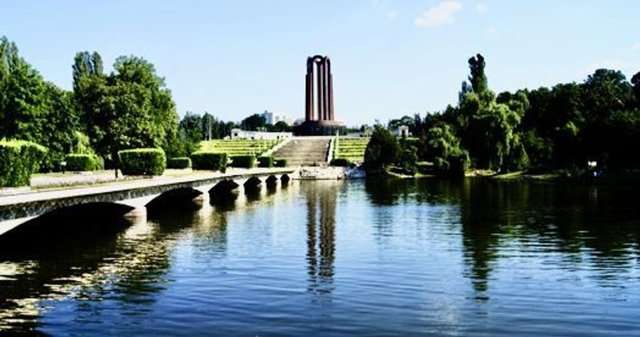 Teren 680 mp langa parcul Tineretului