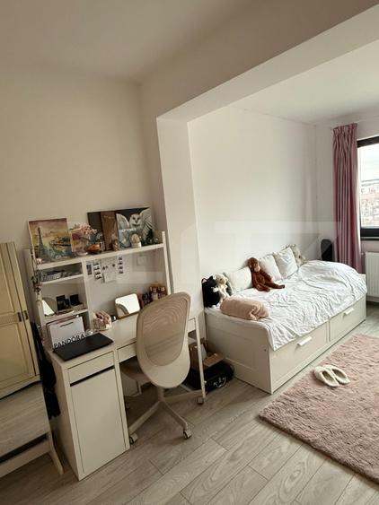 Apartament cu 3 camere, 84 mp, parcare subterana, zona - Tractorul