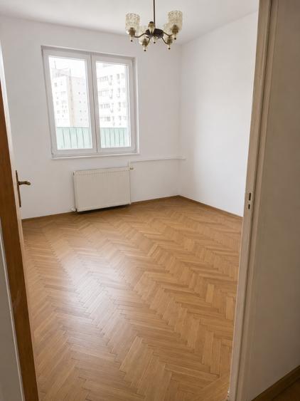 Apartament 3 camere de vânzare | Dristor | 70 mp | 2 grupuri sanitare