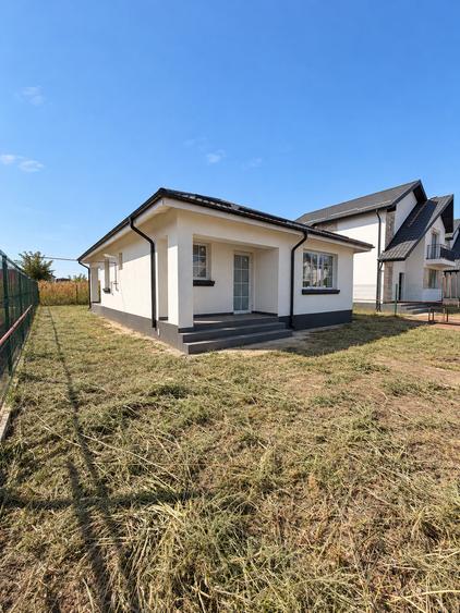 Comuna Berceni - Casa 3 Camere 1 Baie 351mp Teren
