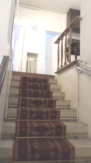 Apartament spatios in zona de Capitale, Dorobanti, in vila,
