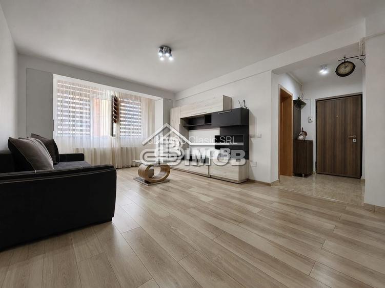 Apartament cu 2 camere | Decomandat | Mobilat si utilat | Micro XII | - 2