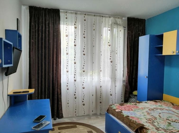 Apartament 3 Camere,Brancoveanu METROU,PARC. LOC DE PARCARE,AMENAJAT