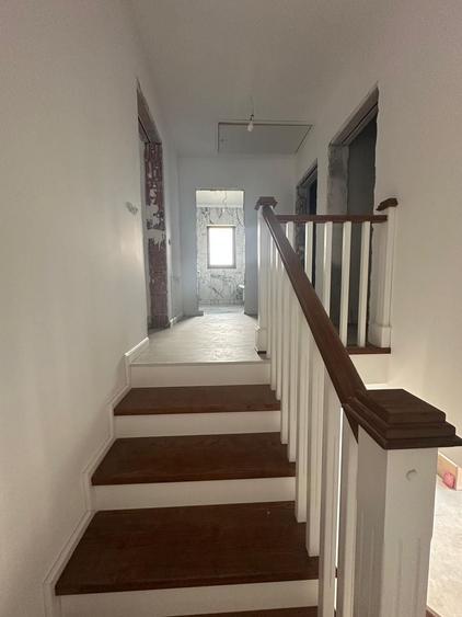 Duplex patru camere Dumbrăvița