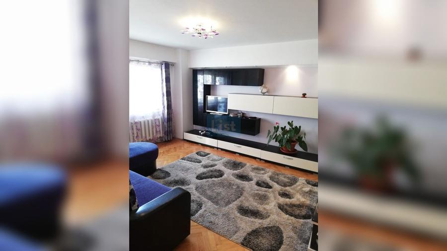 Apartament 3 camere in piata Cipariu
