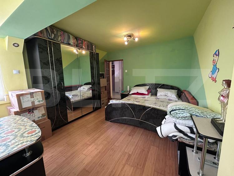 Apartament cu 2 camere, 55 mp, decomandat, zona Stefan cel Mare