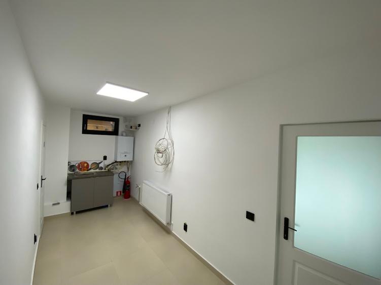 De inchiriat Spatiu Comercial Targoviste