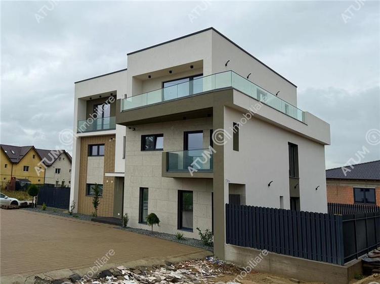 Apartament la cheie cu 4 camere si gradina 200 mp zona Arhitectilor