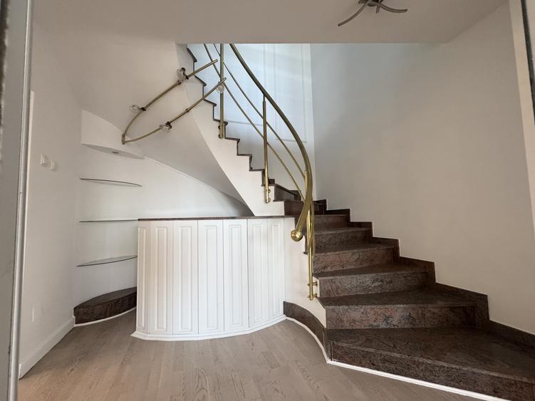 Duplex | 118 mp | Bd. Unirii – Mircea Vodă | metrou Unirii