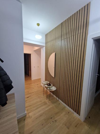 APARTAMENT 3 CAMERE OFERIT SPRE INCHIRIERE/PIPERA/PARCARE INCLUSA