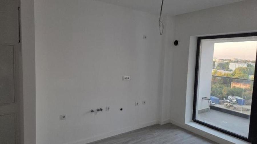 De vânzare: Studio modern în Complexul High Garden East