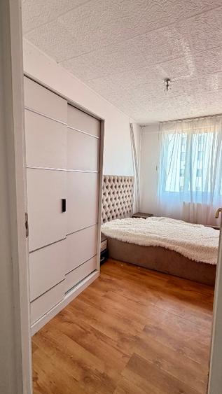 Apartament de vanzare , zona centrala . Strada piata victorie