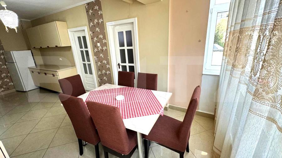 Inchiriere apartament 4 camere, 100 mp, zona Parcului Municipal
