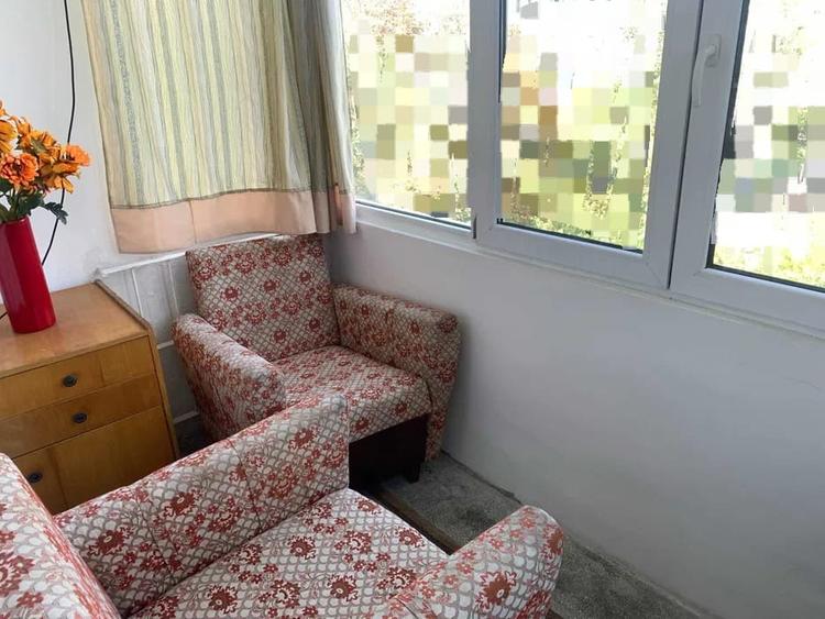 Apartament cu 2 camere, etajul 3/4, zona Podu Ros