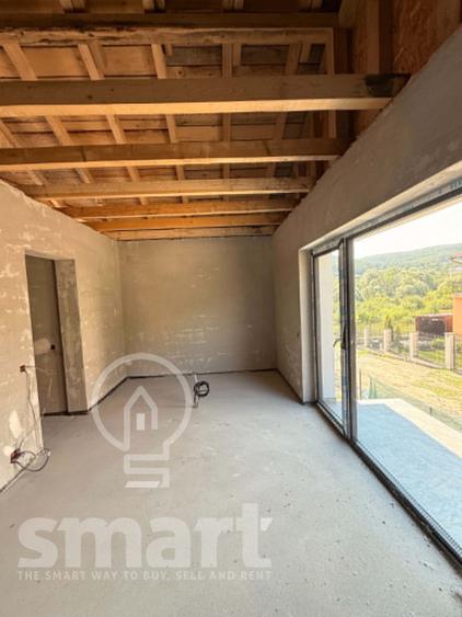 Duplex de vanzare 4 camere 142 mp utili 260 mp teren Manastur zona Campului