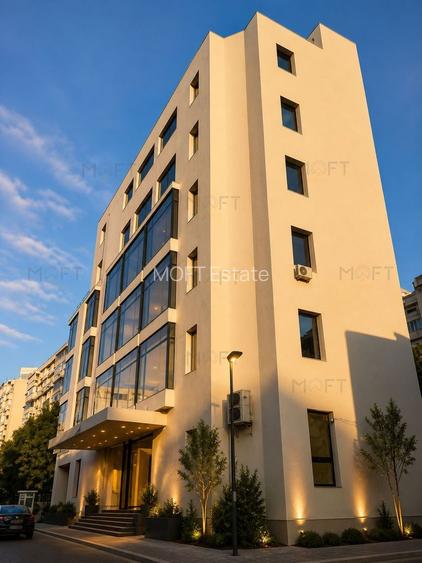 CLADIRE DE VANZARE INCHIRIATA UNIRII