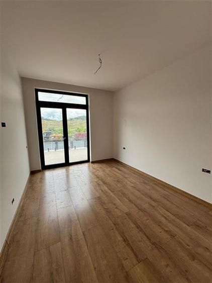 Casa Premium, 4 camere, 163mp utili, teren 636mp, toate utilitatile, Sanpetru-Ha