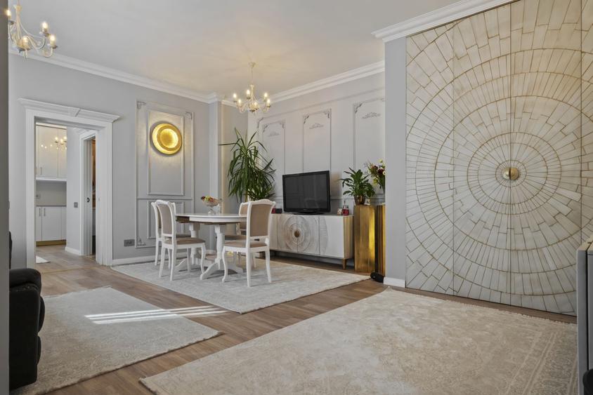 CASA COMPLET RENOVATA || 2 CAMERE|| 2 BAI || CENTRALA PROPRIE