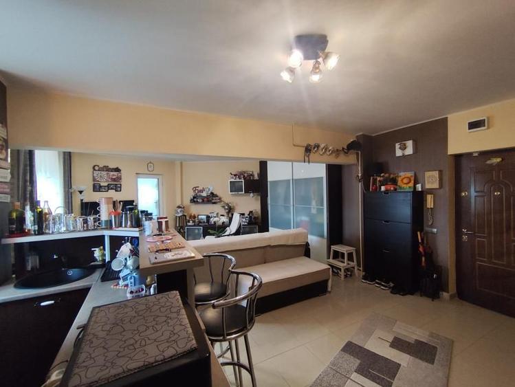 Apartament 2 camere Open Space  Caraiman-piata Mihai Viteazu