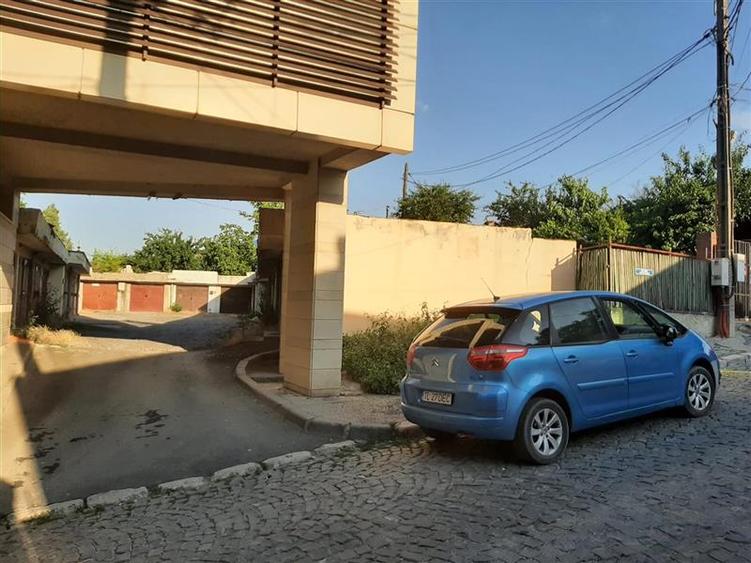 Garaje de vanzare Str. Victoriei Tulcea